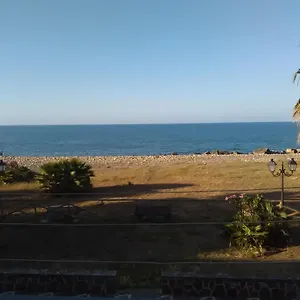 Casa vacanze Casa Vacanze Lungomare, Caronia Marina